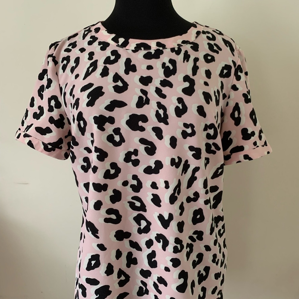 Pink Leopard Print Crew Neck Pullover Blouse Size L